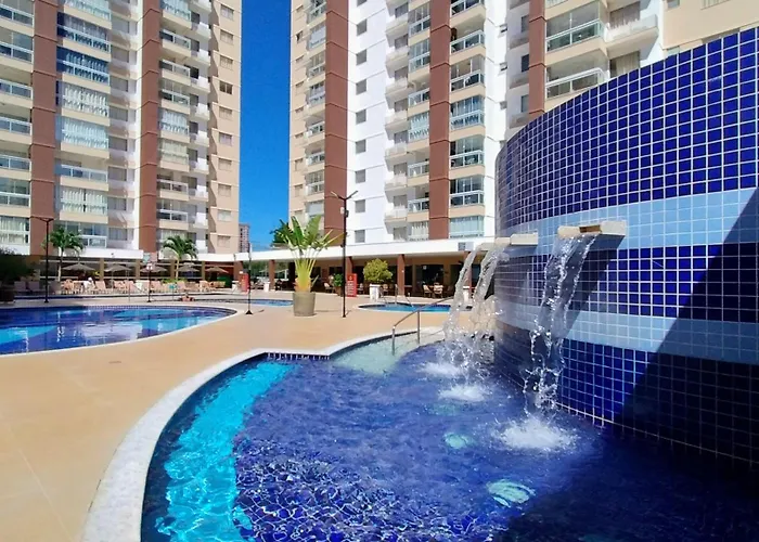 Casa Da Madeira Caldas Novas - Achei Ferias - Com Roupa De Cama